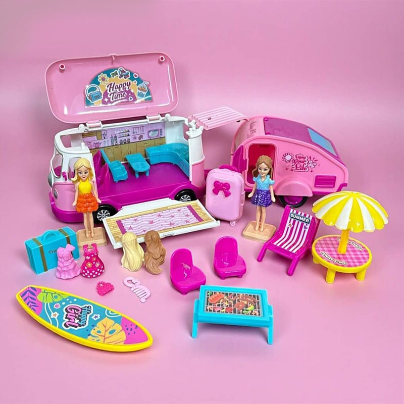 Poupée avec son accessoire de Camping et Voyage – Image 2